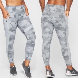 Athleta All In Camouflage 7/8 Leggings With Side Pockets